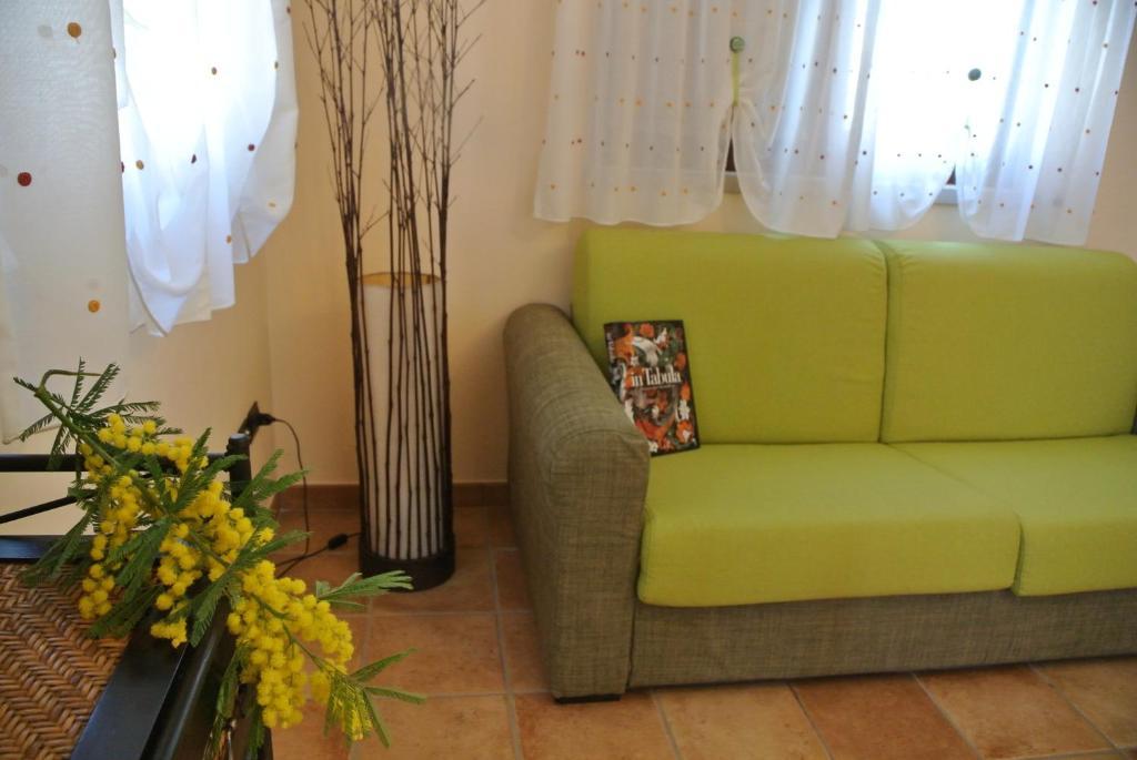 Il Giardino Del Te Ξενοδοχείο Μπαρλέτα Εξωτερικό φωτογραφία